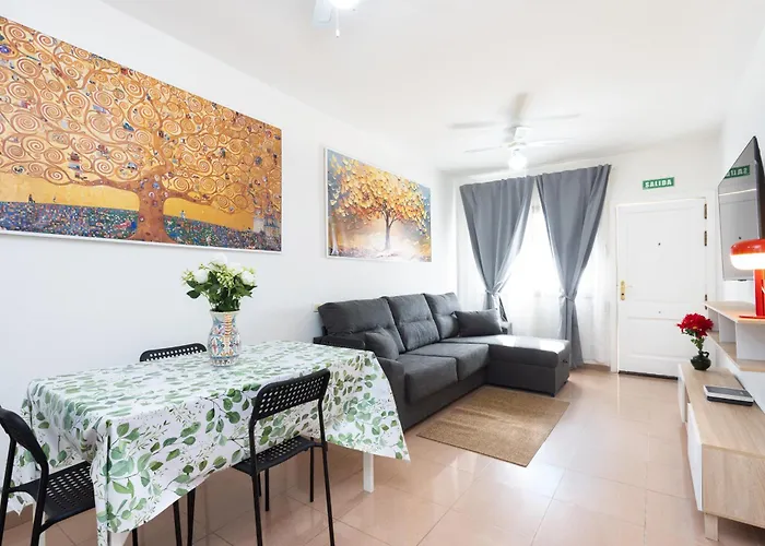 Home2book Calm Living With Terraces 아데제