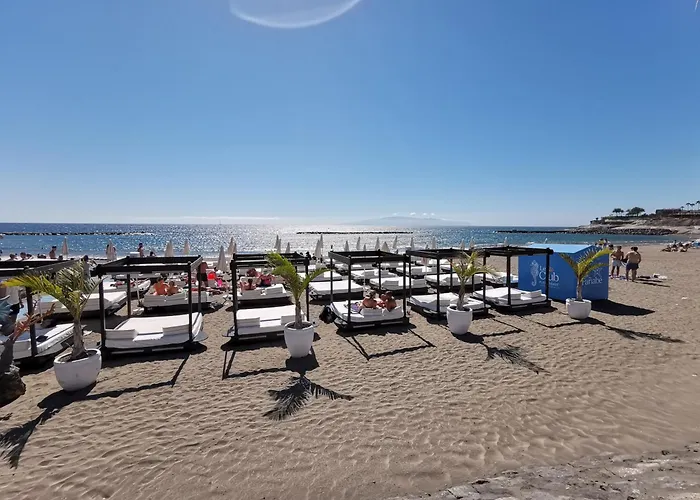 Home2book Calm Living With Terraces 아파트 아데제